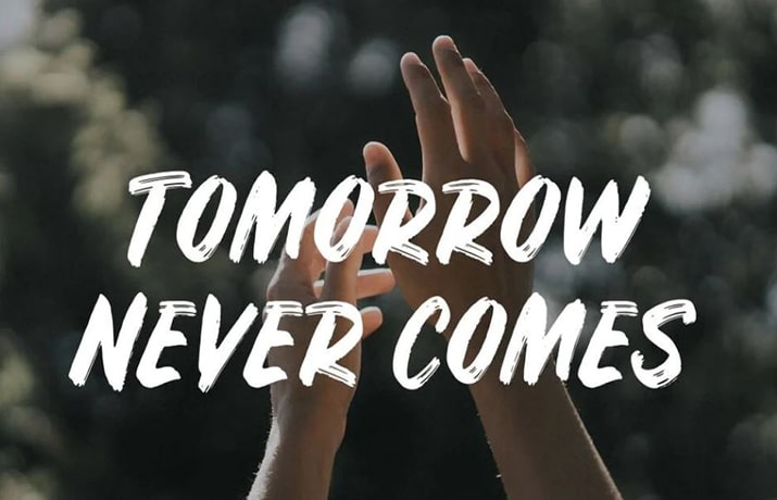 Rustico Font Free Downloady